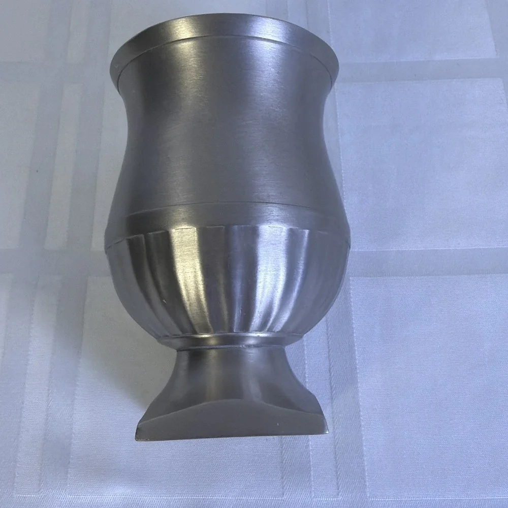 Pewter chalis/goblet/vase. 5 inches tall